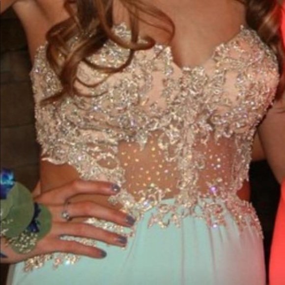 Prom Dress - Picture 1 of 3